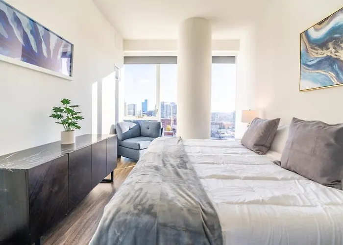 3br Luxury Glass With Views