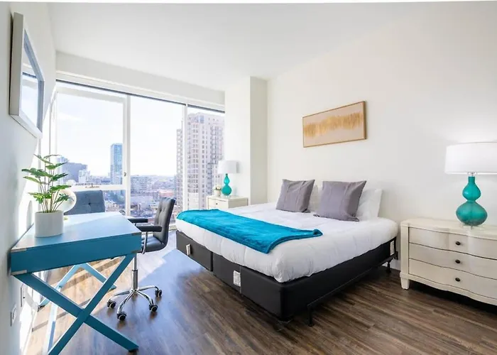 3br Luxury Glass With Views * Chicago